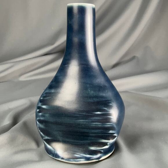 Studio Pottery Bud Vase | Hand Thrown Matte Indigo Blue | Artisan Modern 4.5x3 - Picture 3 of 5